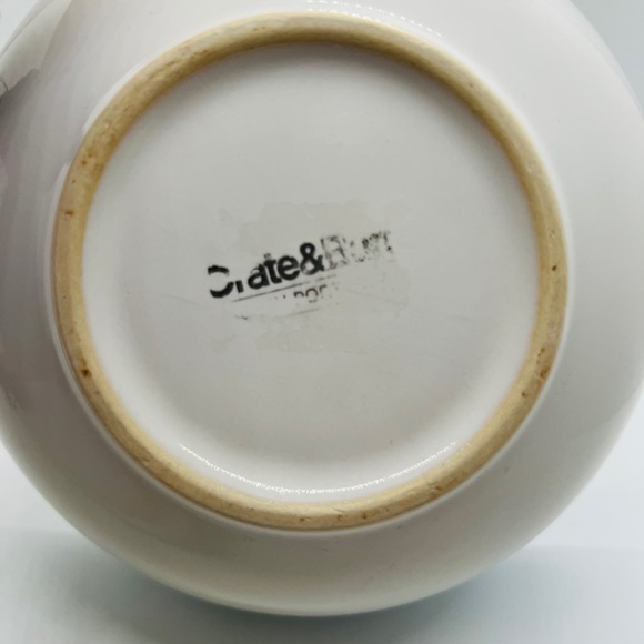 Crate and Barrel pair of Stoneware Caspian Blue Cereal Bowls - Picture 4 of 7